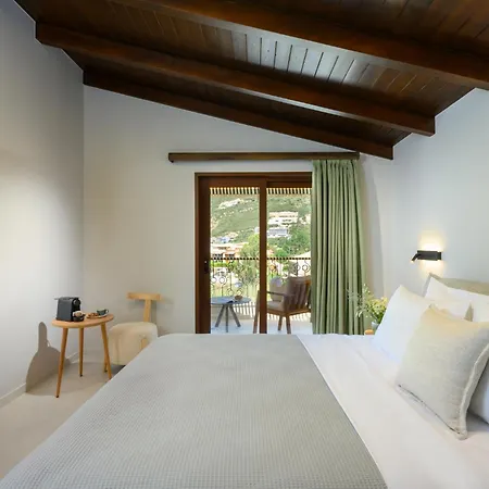 Elisso Hotel