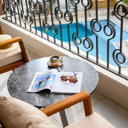Hotel Elisso 4*