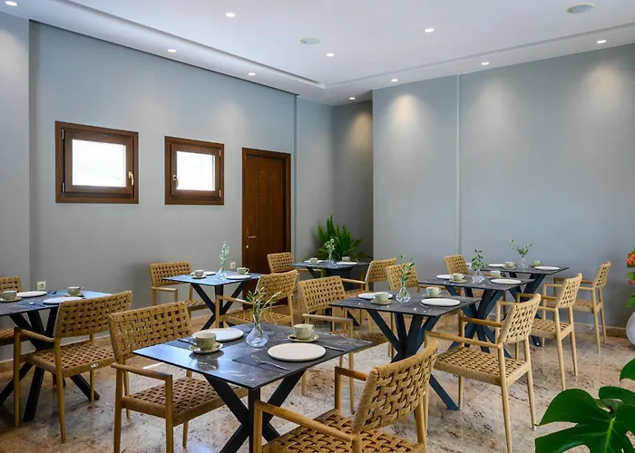 Elisso Hotel 4*