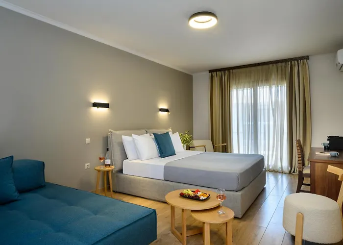 Hotel Elisso 4*
