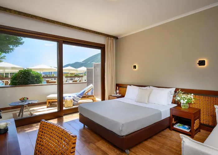 Hotel Elisso 4*